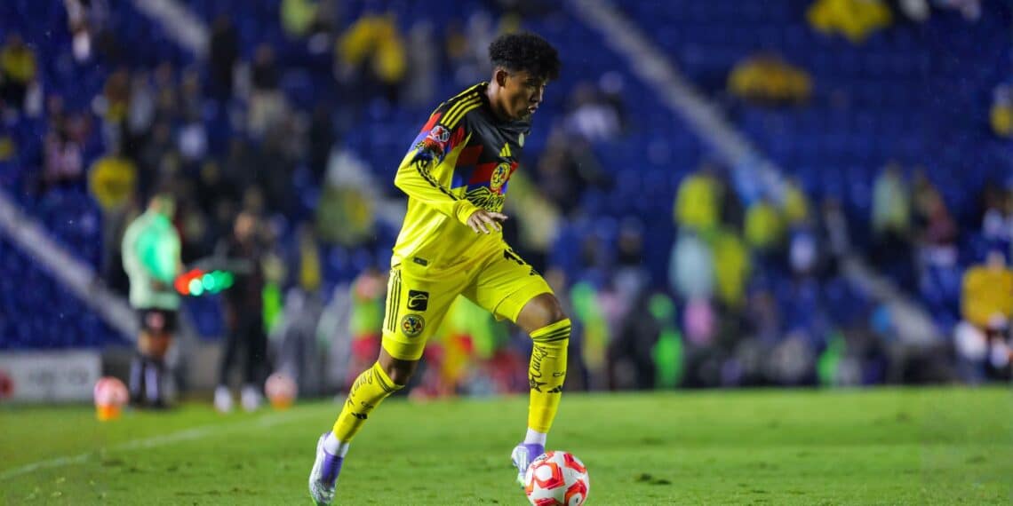 América, al Límite: Isaías Violante Profundiza la Herida en Coapa antes del Clásico Joven