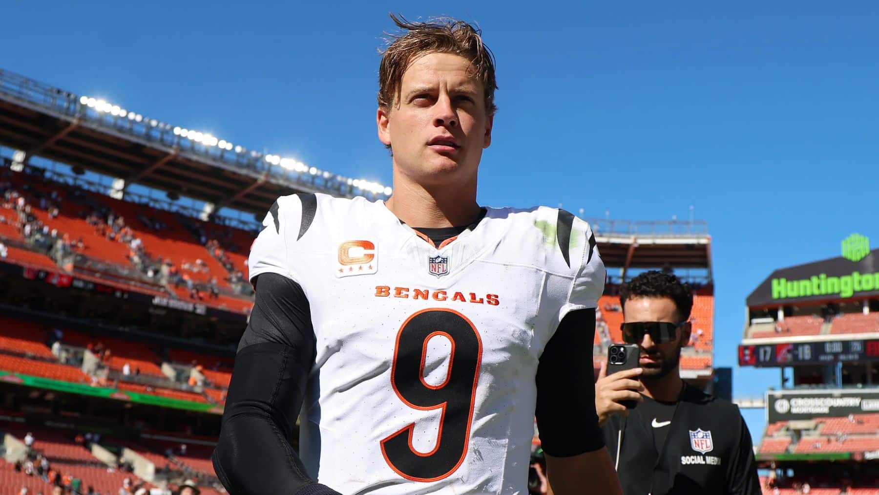 Joe Burrow regresa a prácticas y enciende la esperanza en Cincinnati