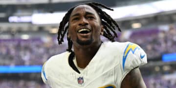 Asante Samuel Jr. puede volver a jugar después de una cirugía de columna vertebral