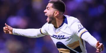 Pumas remontaron a Cruz Azul y se mete al Play-In