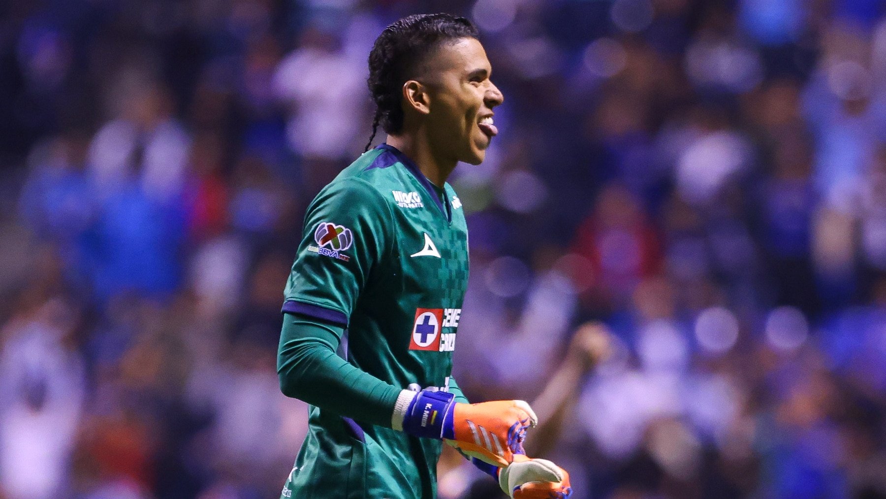 Cruz Azul confirma fractura de Kevin Mier