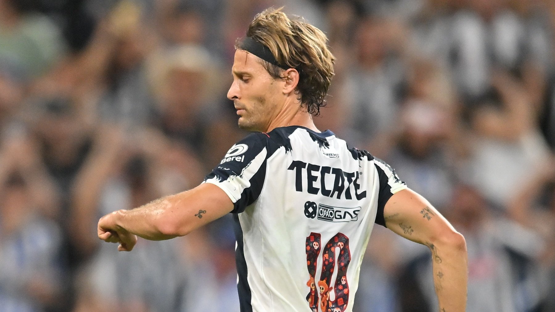 Sergio Canales descarta dejar a Rayados para regresar a España