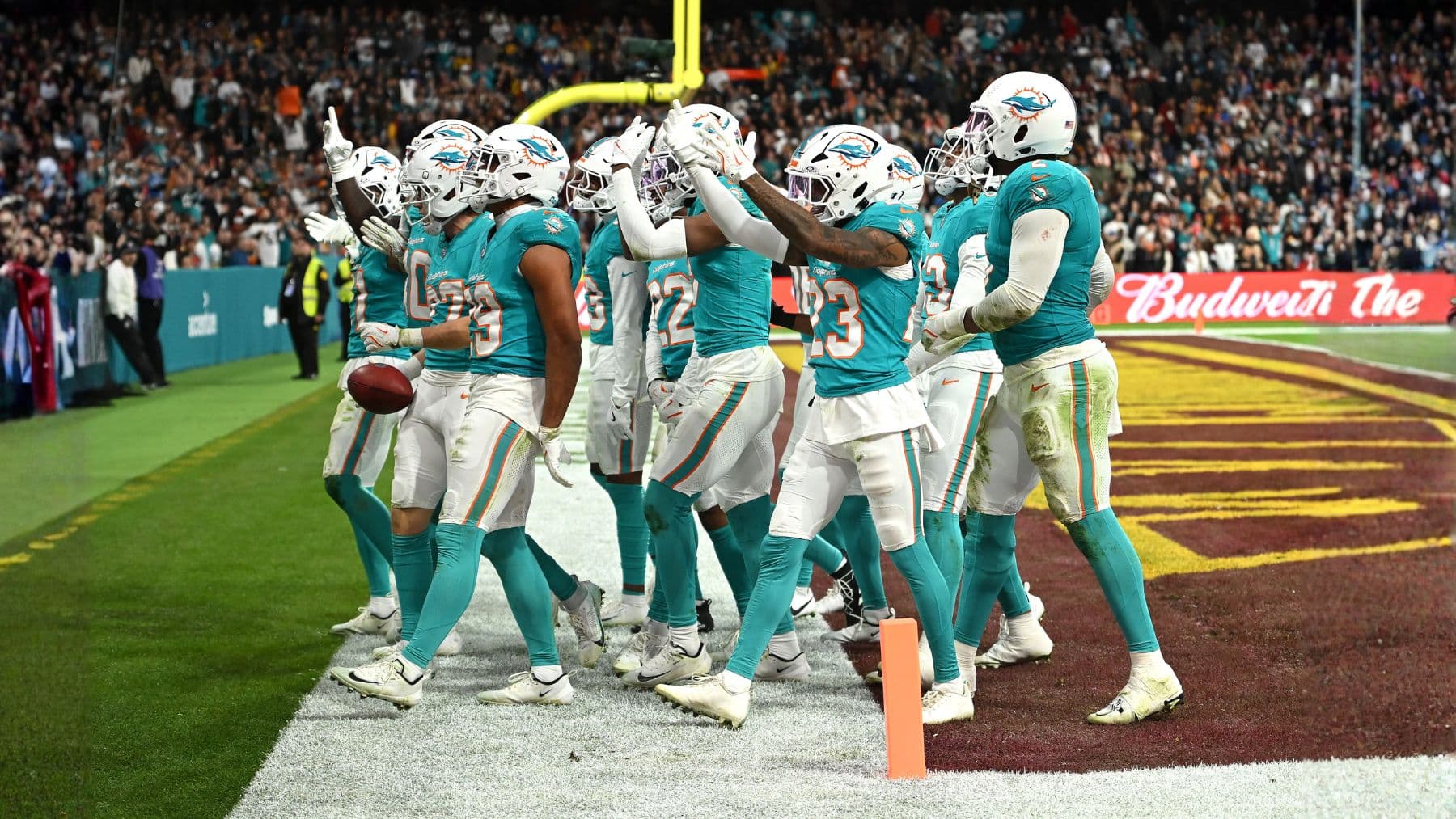 Dolphins conquistan Madrid: Crónica de una victoria histórica de la NFL en el Bernabéu en tiempo extra